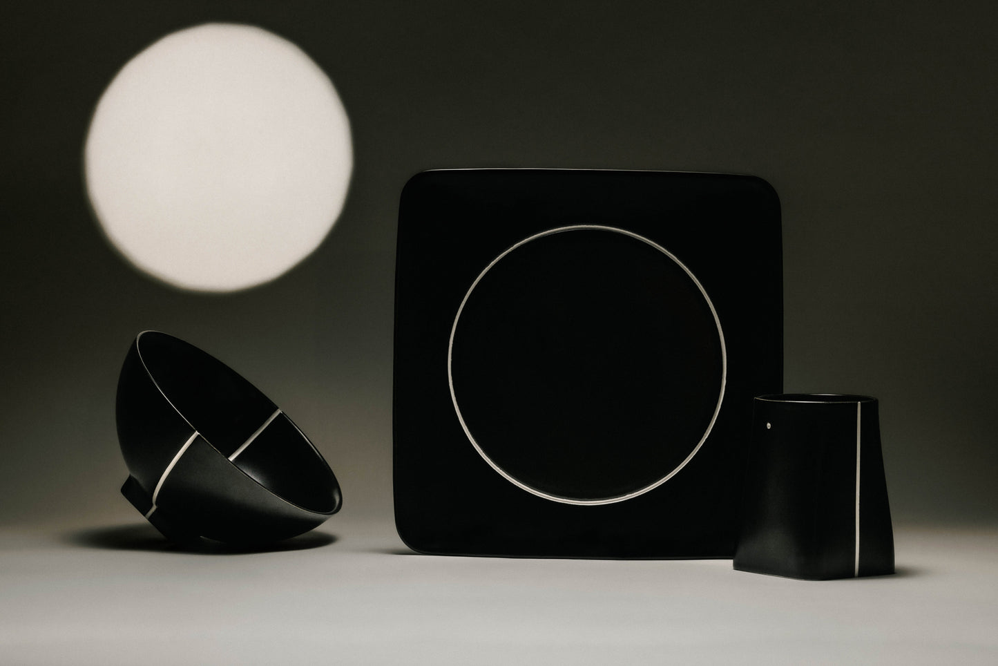 BOWL (BLACK)