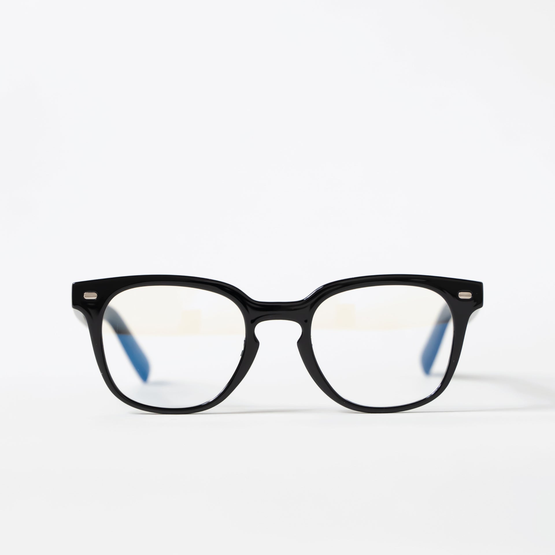 Black Frame Glasses with Silver Side Gap Detail