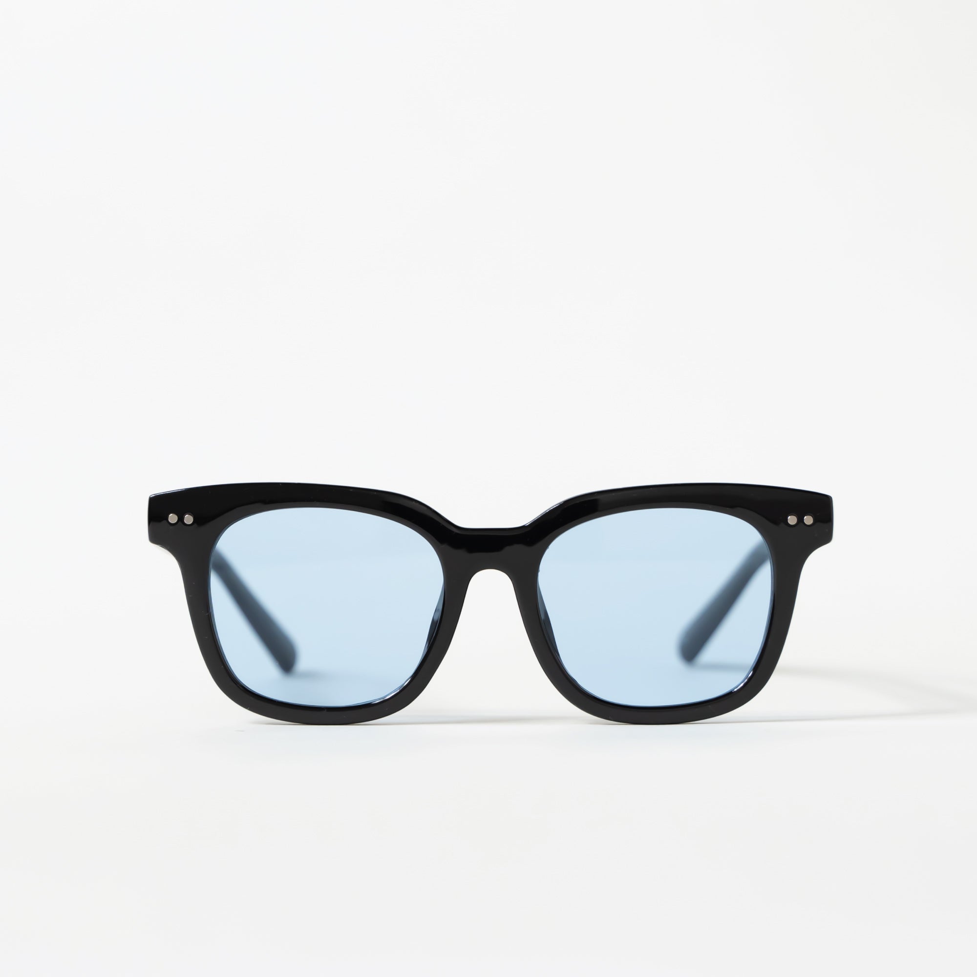 x Stranger Things 86 Slash Quiksilver Sunglasses in pastelblue-mlpink for  Women – TITUS