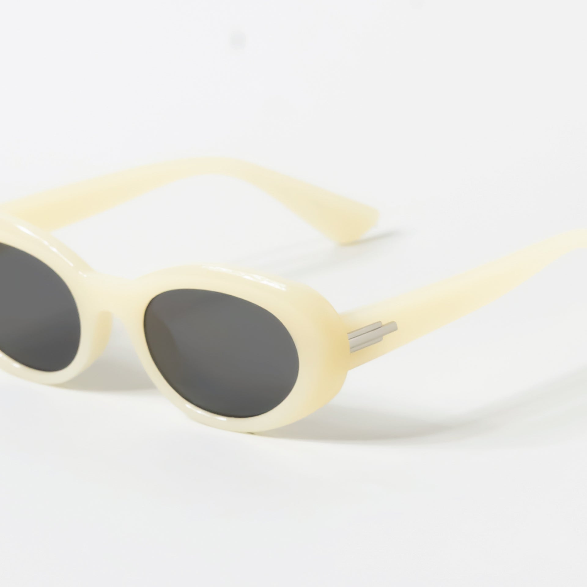 Yellow Marble Round Eye Sunglasses